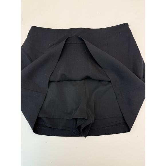 Abercrombie and fitch black scarlett mini skort high rise - size medium - Picture 4 of 6
